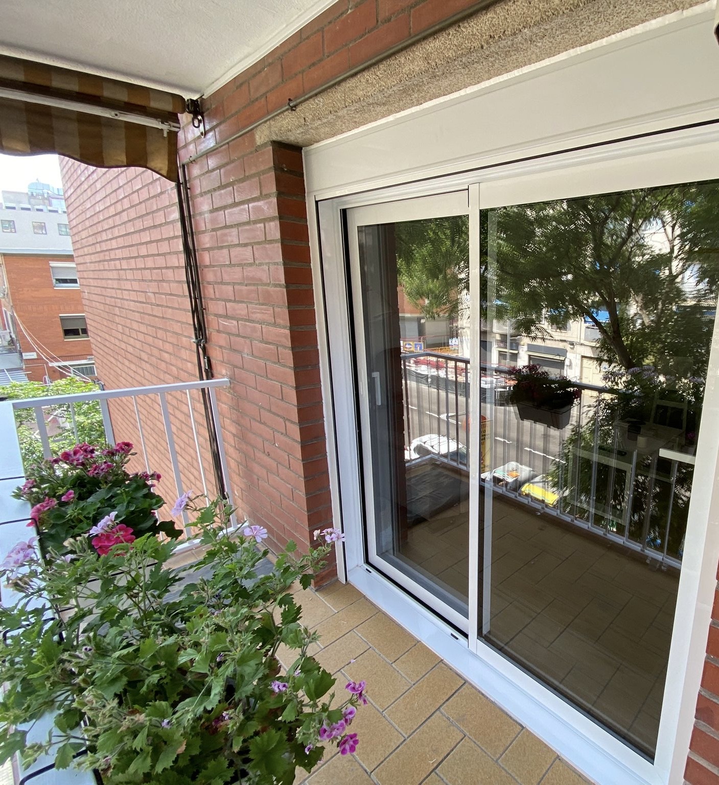 Cerramientos de aluminio duraderos y funcionales en Badalona
